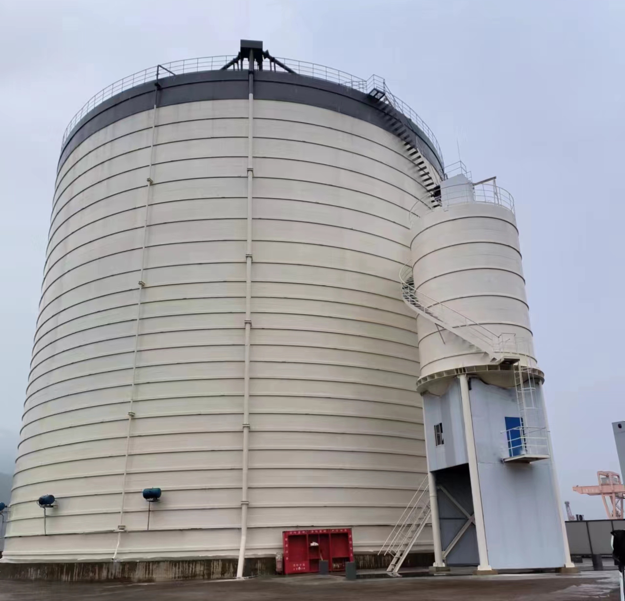 魏都10万吨水泥钢板库